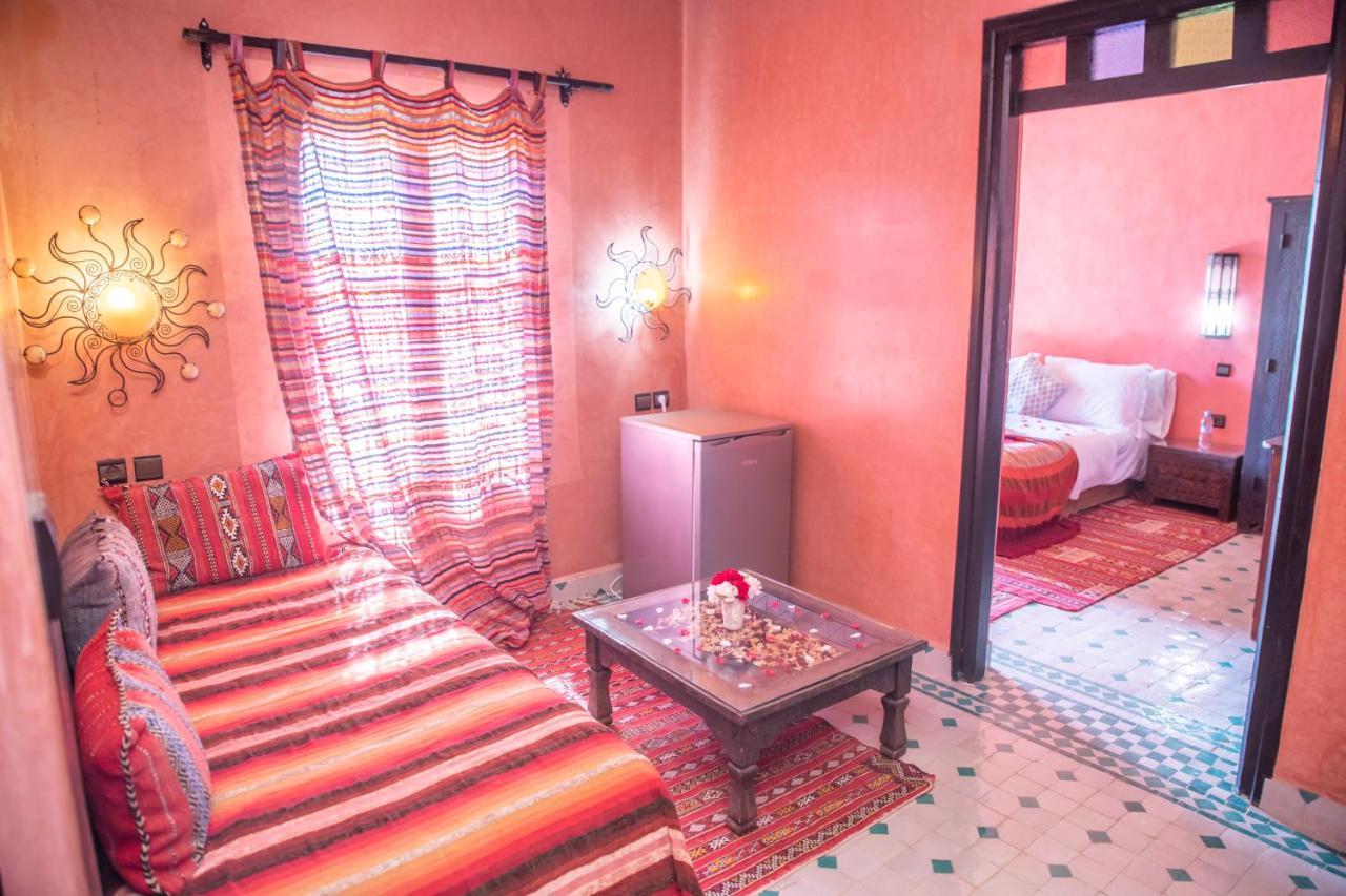 Taloute Ecolodge 斯库拉 外观 照片